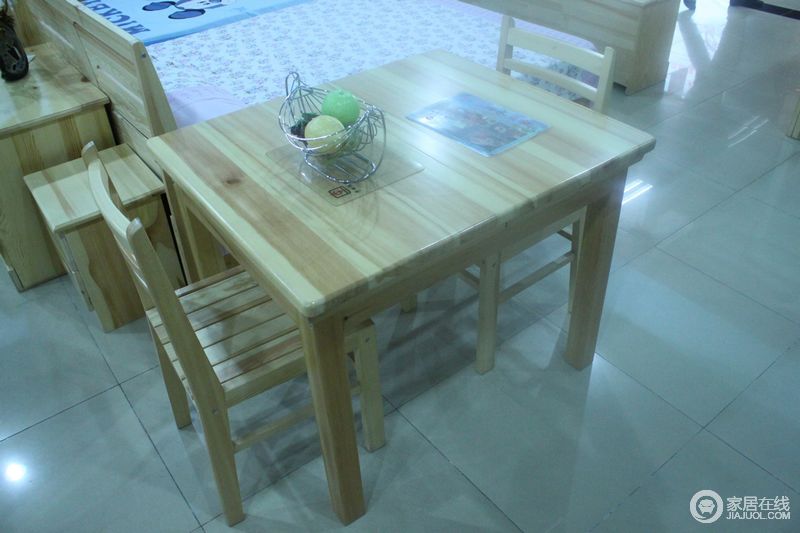 松木之源 F01推拉餐桌+椅子（4)图片