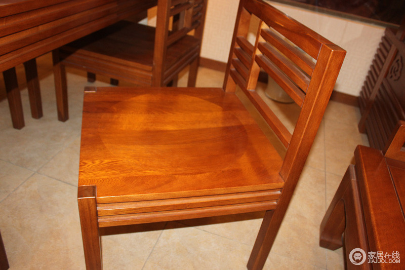 一品木阁 M69餐椅图片