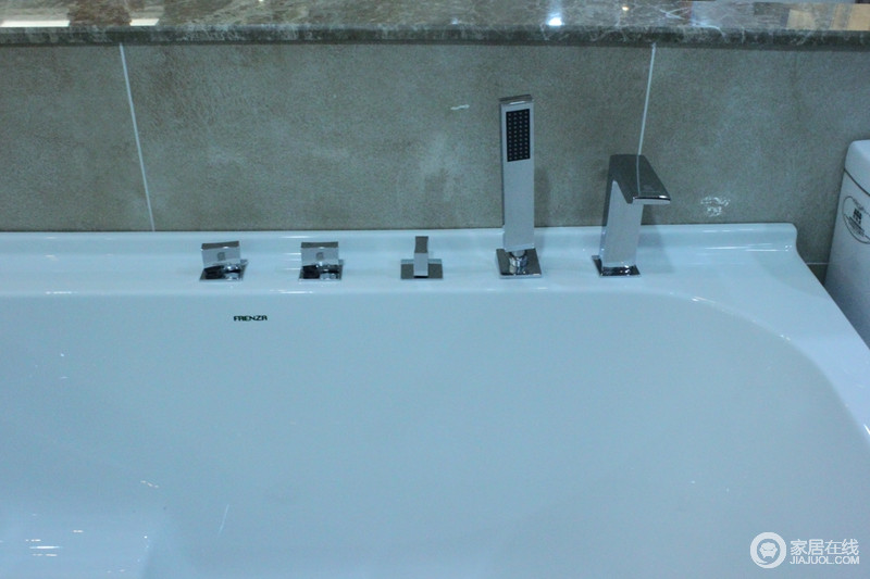 法恩莎 FW026Q 五件套浴缸图片