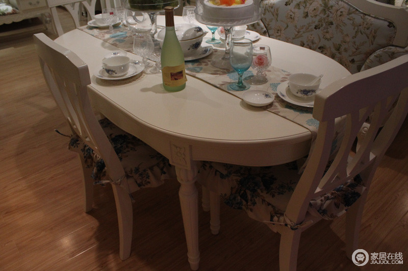 木槿之恋 H827餐桌图片