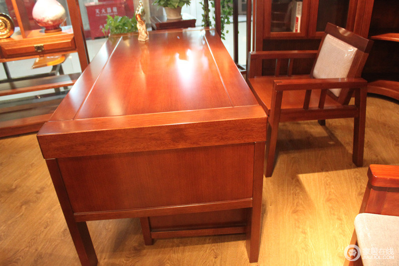 欧嘉璐尼 实木系列 LM-B805X老板桌图片