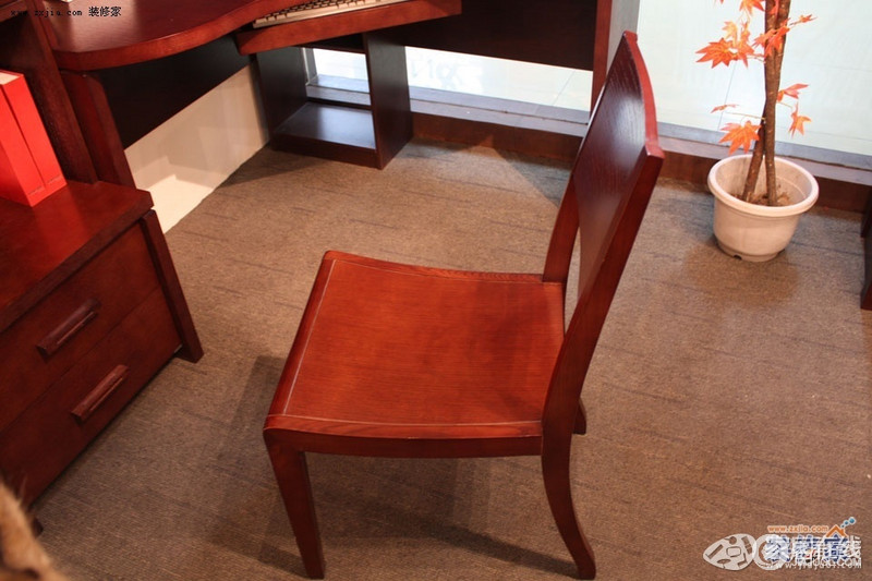 格木风 XC-375餐椅