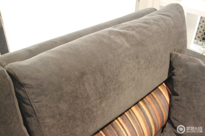 欧嘉璐尼 S1106沙发图片