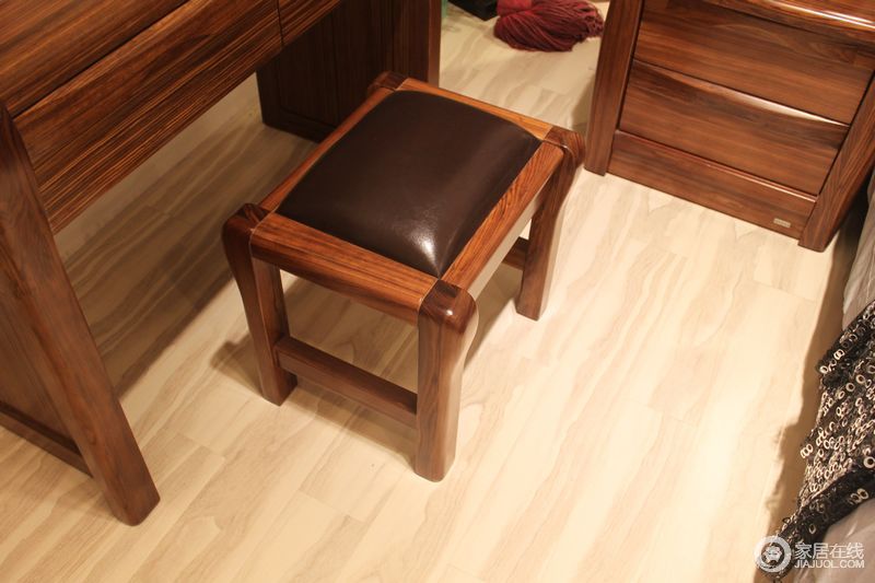奈菲 乌金木 妆椅图片
