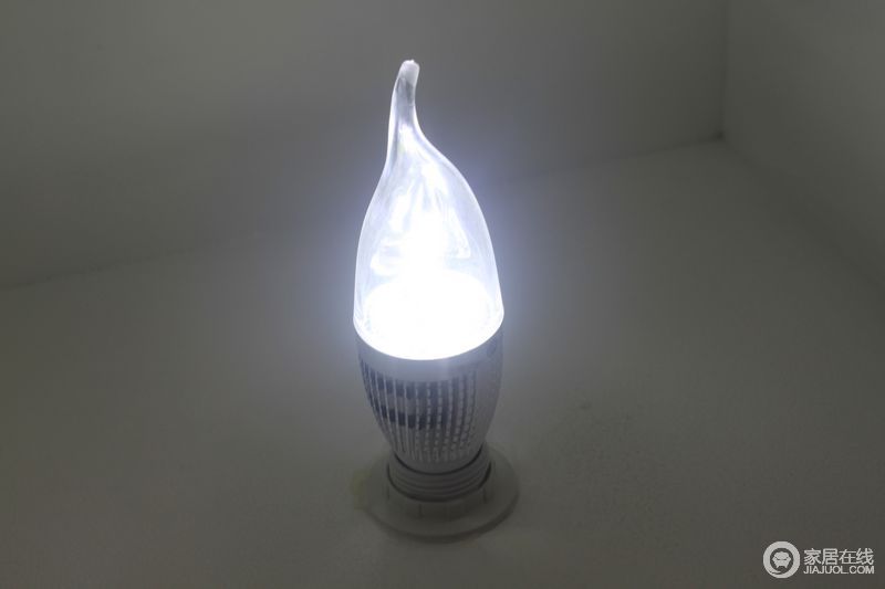 闽创光电 LED 蜡烛灯图片