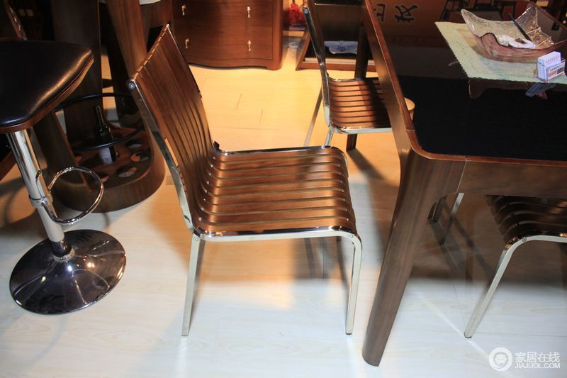 京利发 C-144 餐椅图片