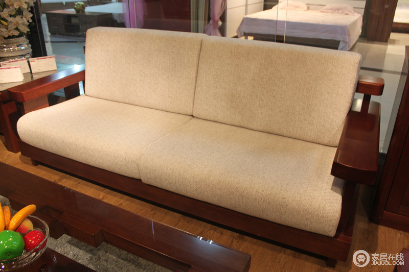 欧嘉璐尼 实木系列 LM-S501三人沙发图片