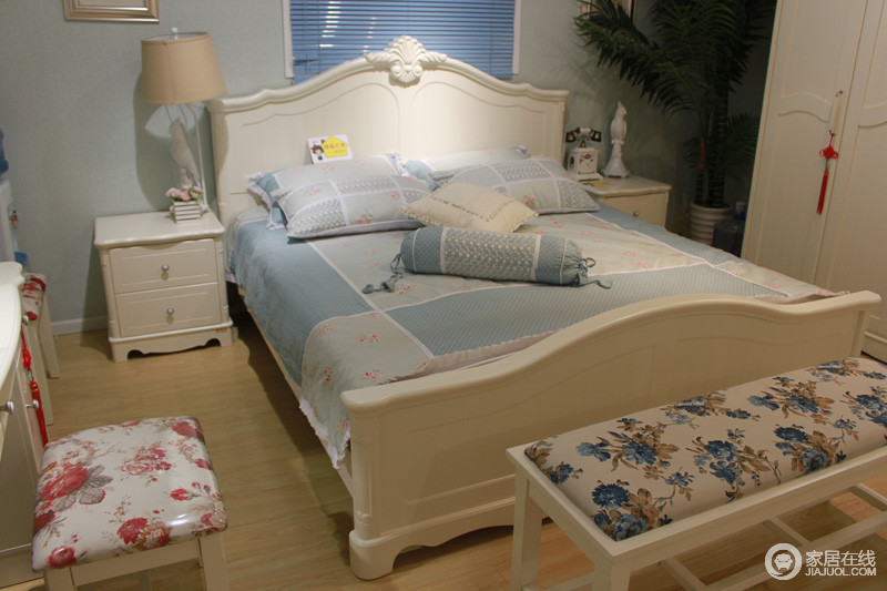 木槿之恋 双人床，床尾凳图片